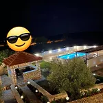 Zagora فيلة Drniš
