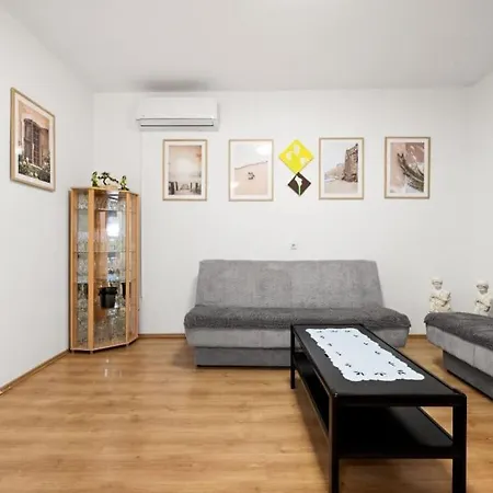 Zagora Villa *